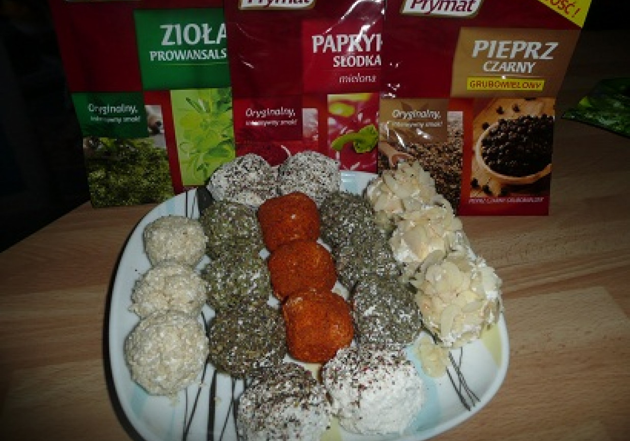 Wielkanocne kuleczki foto