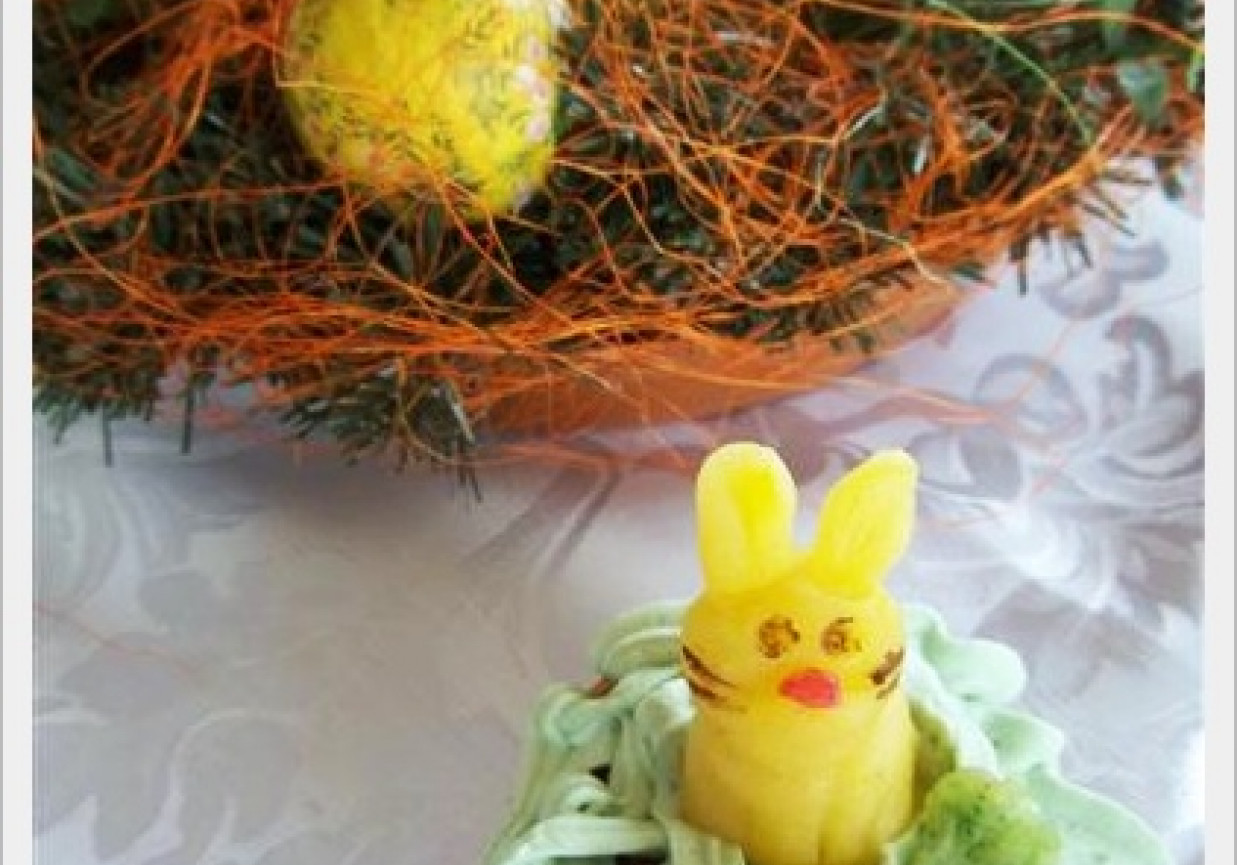 Wielkanocne muffinki marchewkowe z krówkami foto