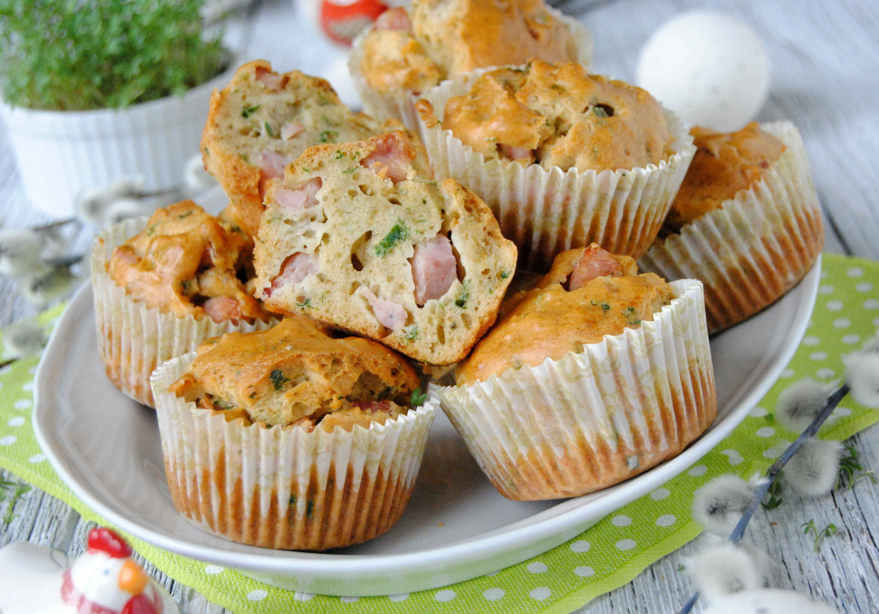 Wielkanocne muffiny wytrawne foto