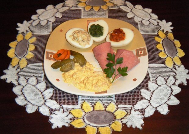 Fotografia przedstawiająca Wielkanocne śniadanie „Babci Stasi”