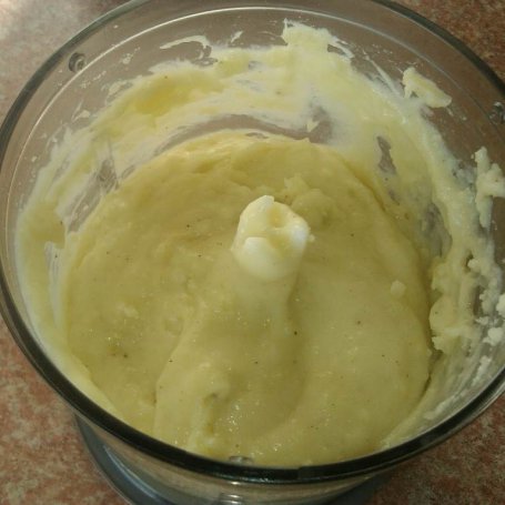 Krok 6 - Wielkanocne wianuszki z puree z jajkiem foto