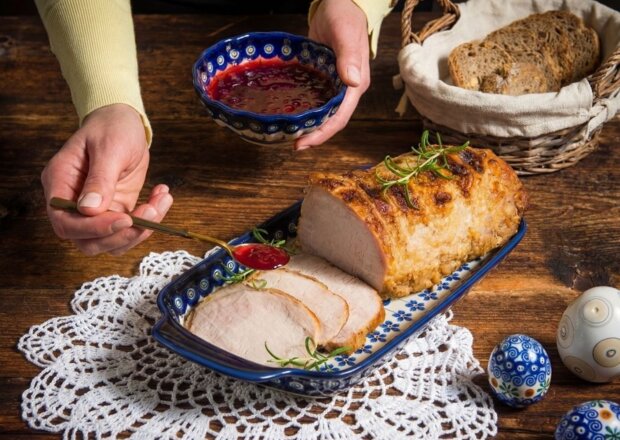 Fotografia przedstawiająca Wielkanocny schab pieczony