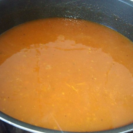 Krok 8 - Wieprzowe kotlety z pęczakiem w sosie pomidorowym foto