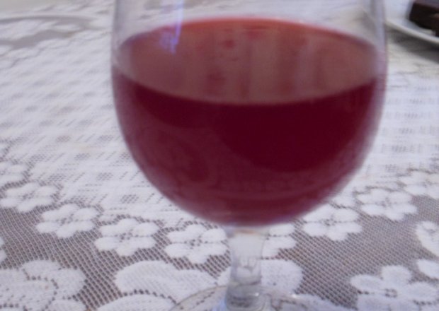 Fotografia przedstawiająca Wino jeżynowe