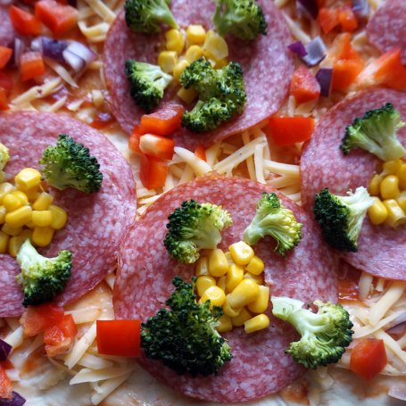 Krok 5 - Wiosenna pizza foto