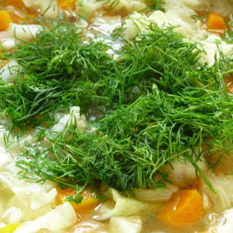 Krok 4 - Wiosenna zupa z kalafiora i kapusty foto