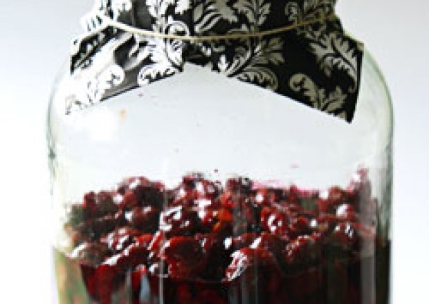 Fotografia przedstawiająca Wiśnie w rumie dla dorosłych