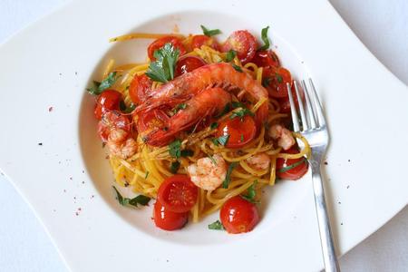 Włoska klasyka smaku - spaghetti z krewetkami