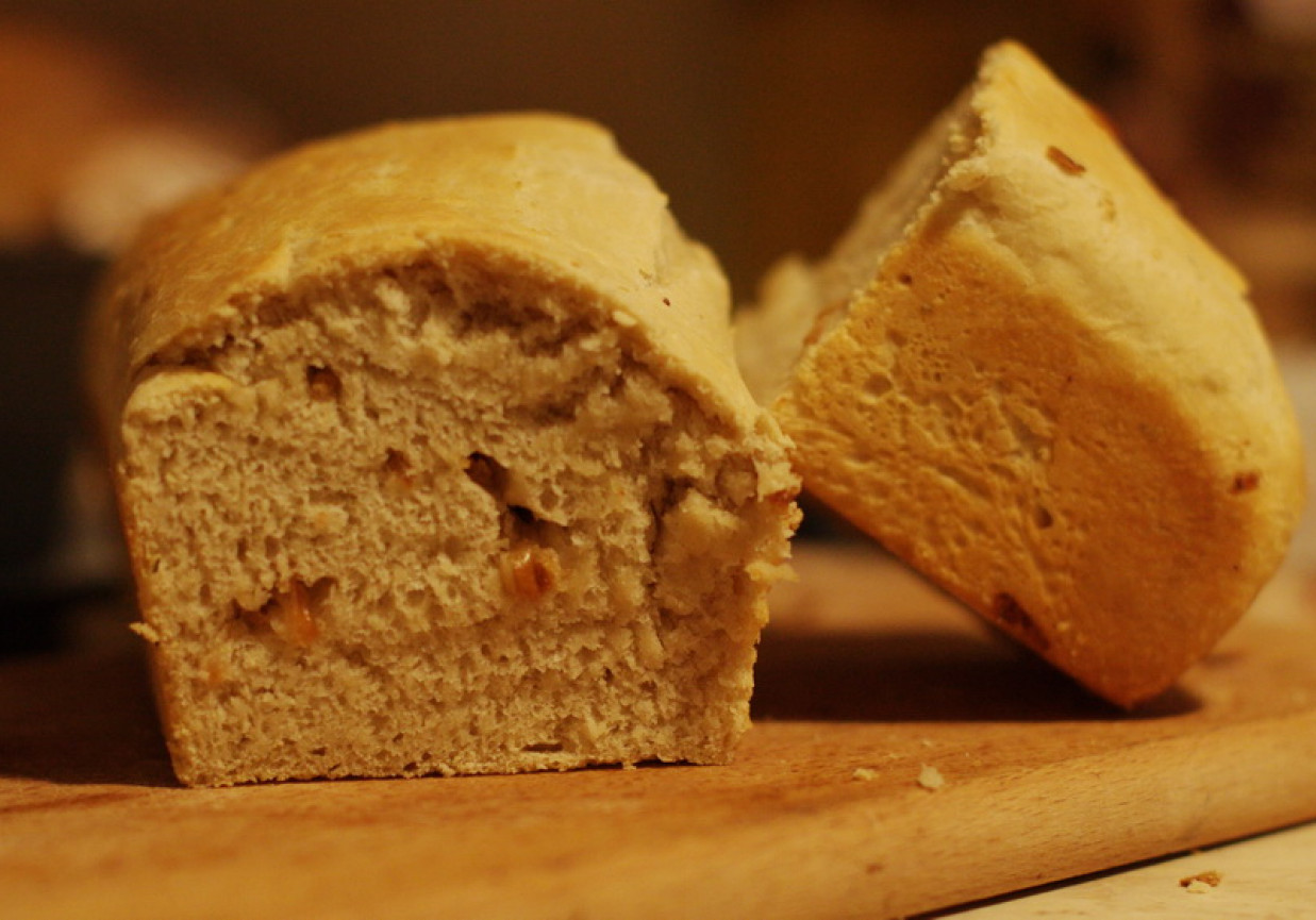 Włoski chleb cebulowy foto