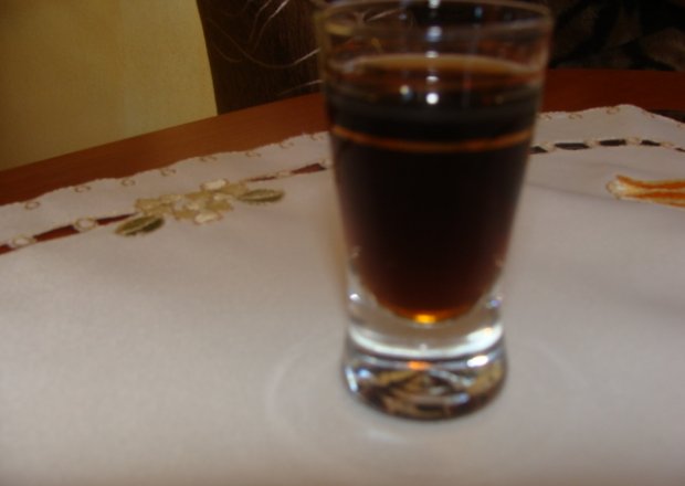 Fotografia przedstawiająca wódka orzechowa