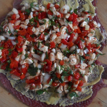 Krok 4 - Wołowa rolada z mozzarellą i pieczoną papryką foto