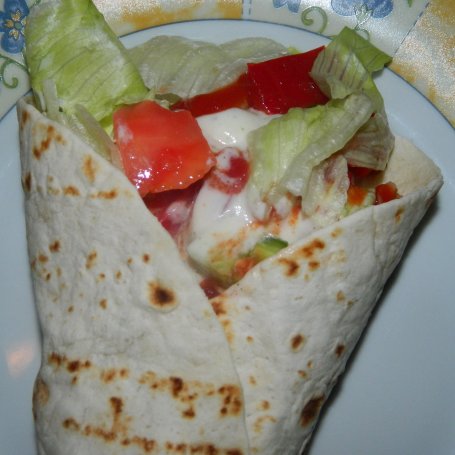 Krok 4 - Wrap z kurczakiem foto