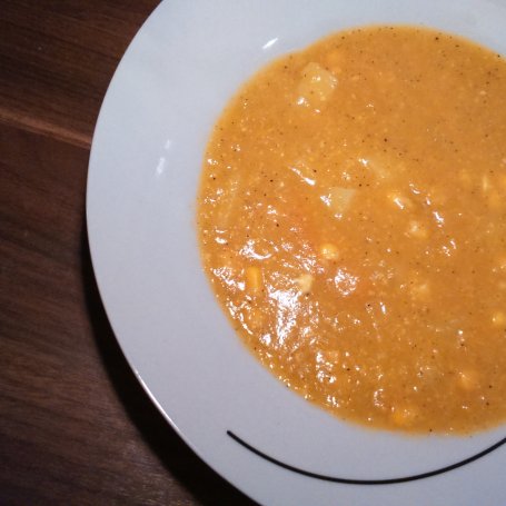 Krok 6 - Wyrazista i gęsta zupa krem z kukurydzy foto