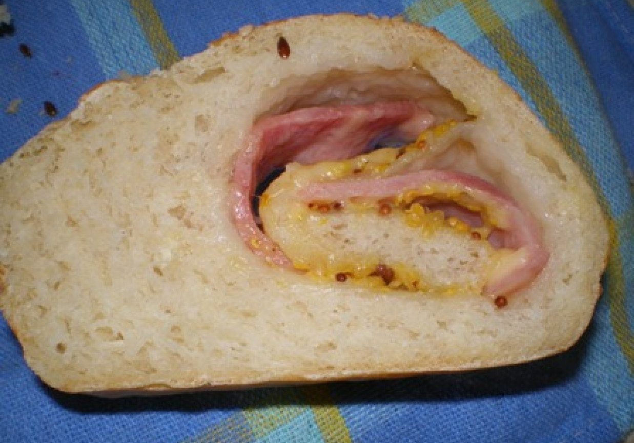 Wyrolowana kanapka foto
