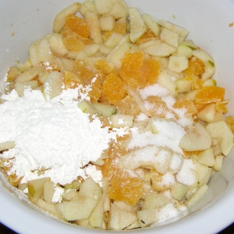Krok 1 - wyśmienite jabłkowo pomarańczowe kakaowe ciasto ze śmietaną galaretkową... foto