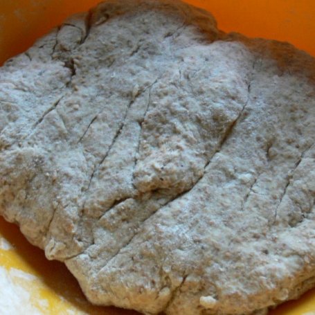 Krok 2 - Wytrawna rolada chlebowa foto