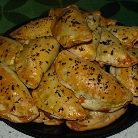 Krok 5 - Wytrawne pieczone pierogi foto