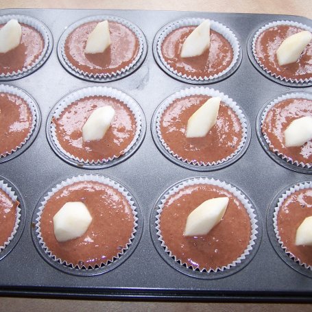Krok 6 - Z gruszkami też smaczne, czyli muffiny na niedzielny deser :) foto