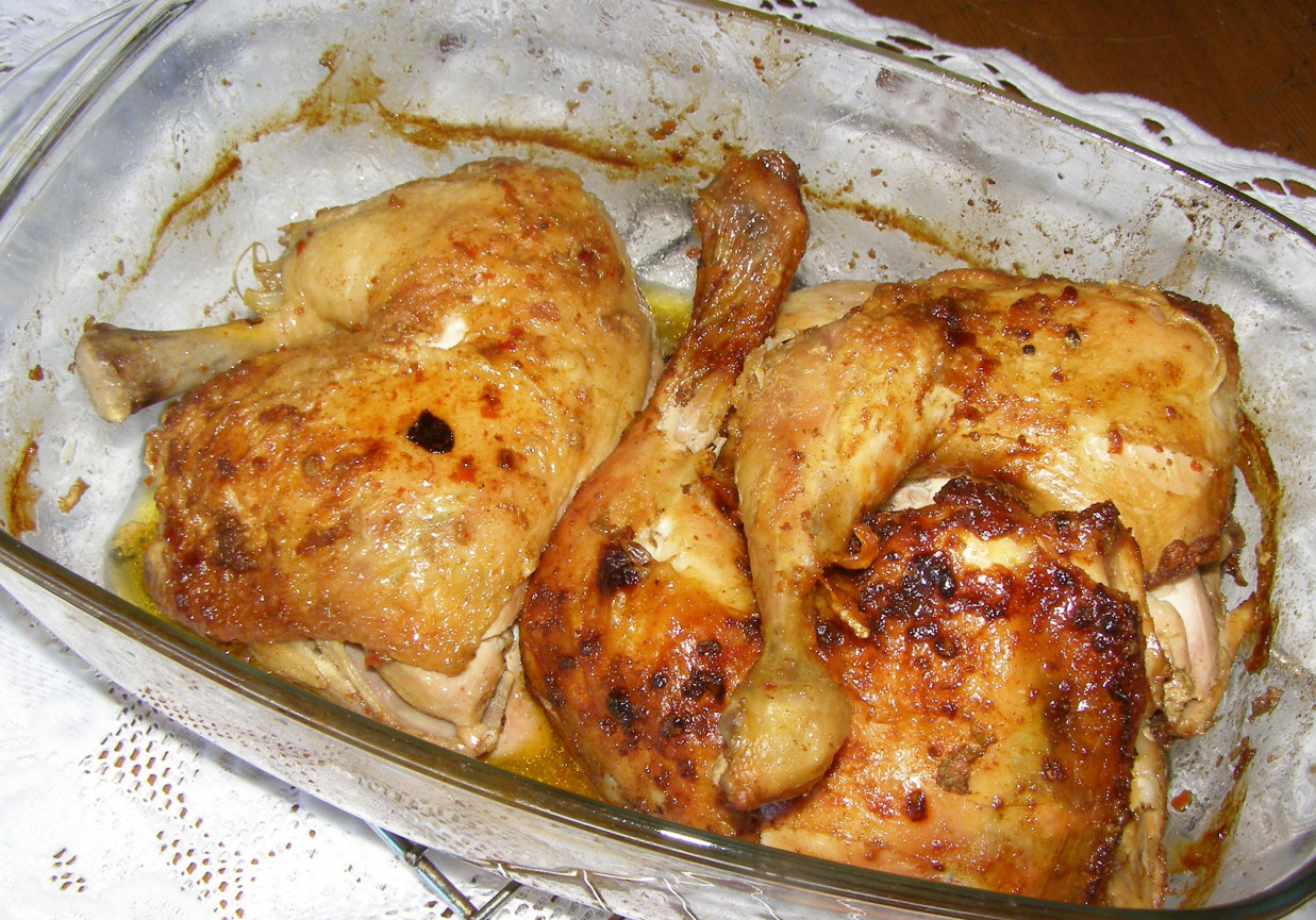 z piekarnika uda kurczaka z czubricą i papryką wędzoną... foto