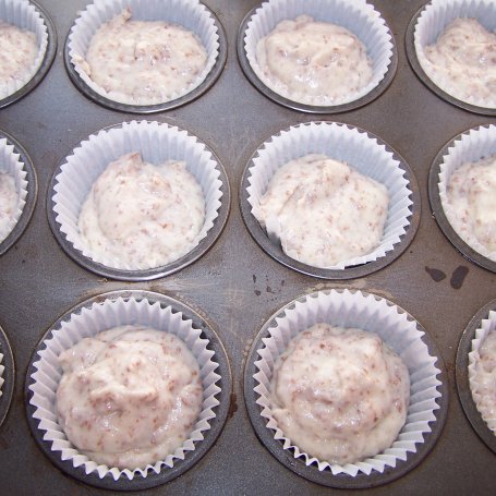 Krok 3 - Z ricottą i czekoladą, czyli babeczki zwane też muffinkami ;) foto