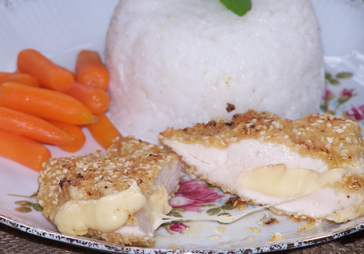 Z serem i w sezamie, czyli smaczna alternatywa dla kurczaka :) foto