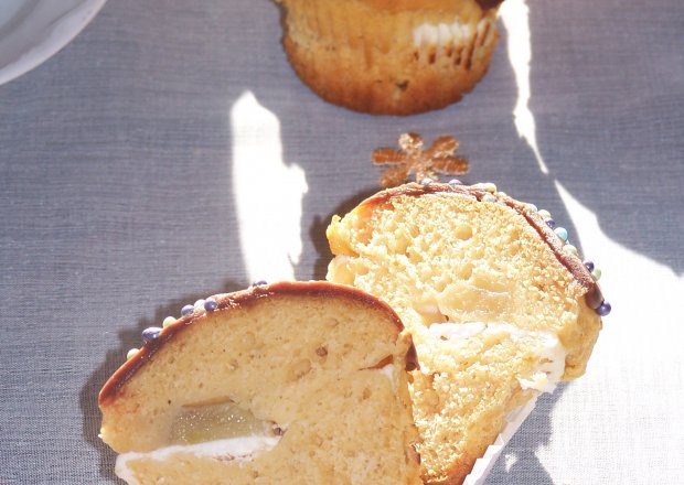 Fotografia przedstawiająca Z serkiem i bananem, czyli krówkowe muffinki