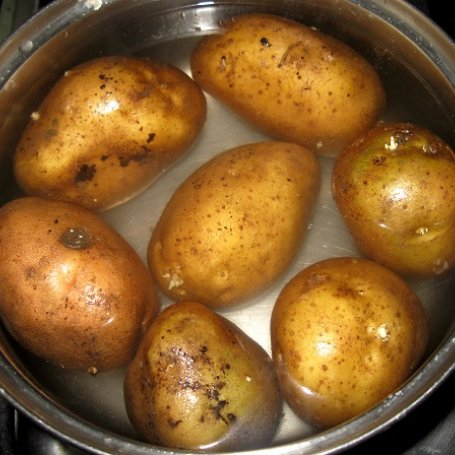 Krok 1 - Zapiekane faszerowane ziemniaki foto