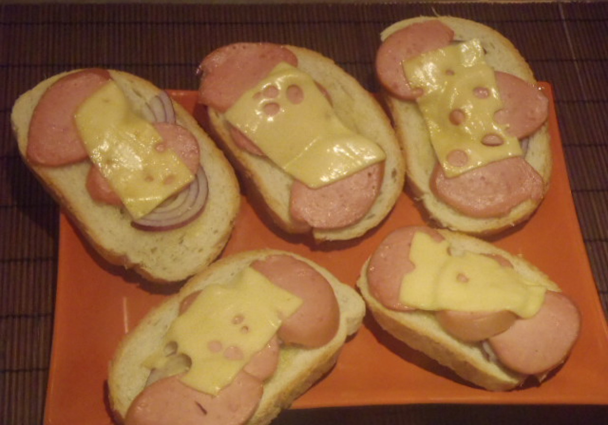 Zapiekane kanapeczki z serem foto