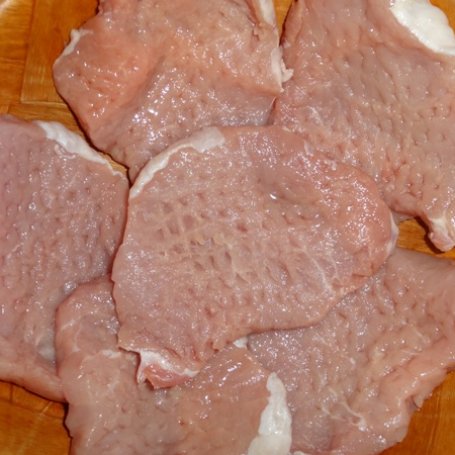 Krok 1 - Zapiekane kotlety schabowe w ziołach foto