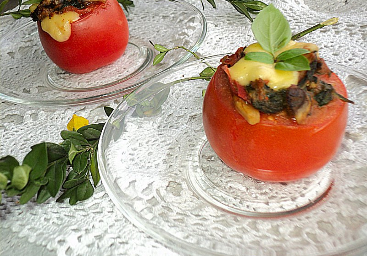Zapiekane nadziewane pomidory  foto