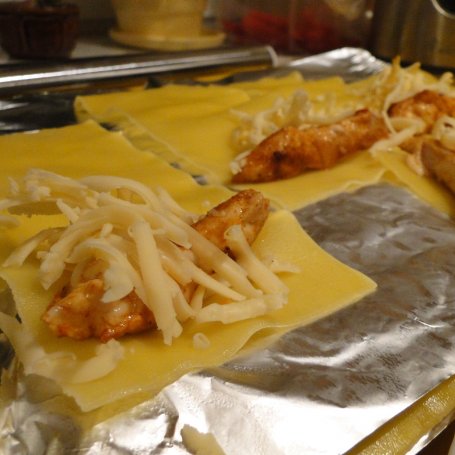 Krok 4 - Zapiekane ruloniki z lasagne foto