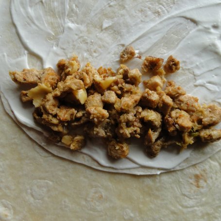 Krok 5 - Zapiekane tortille z farszem mięsnym foto
