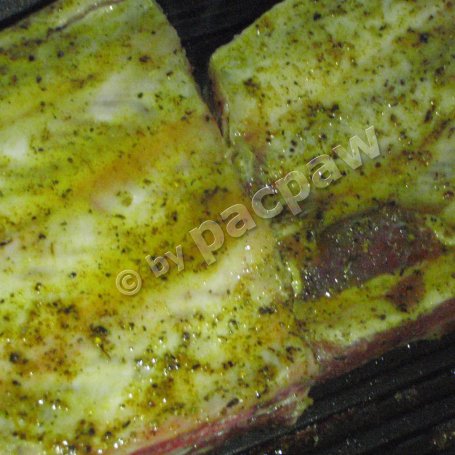 Krok 5 - Zapiekane żeberka grillowane podane z sosem BBQ foto