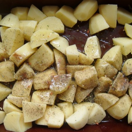 Krok 2 - Zapiekane ziemniaki z bukietem ziół foto