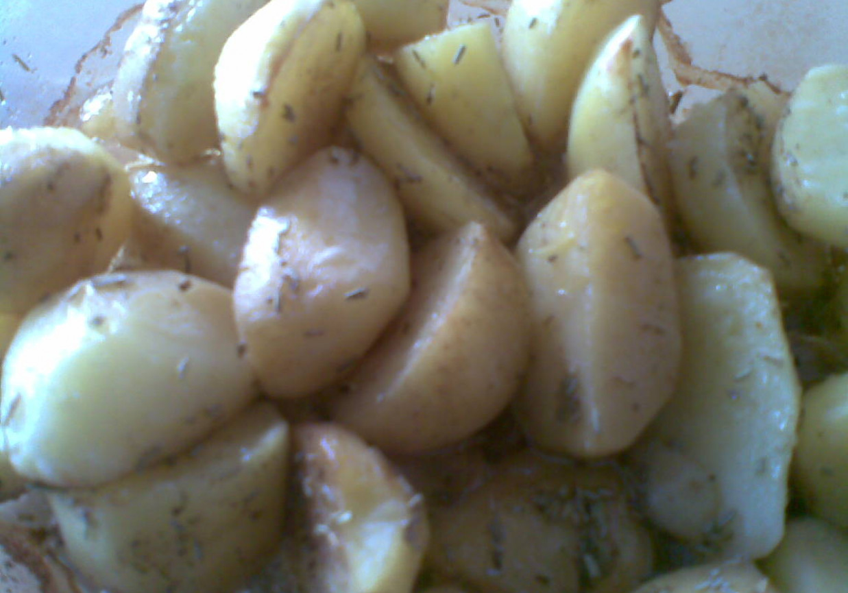 zapiekane ziemniaki z rozmarynem foto