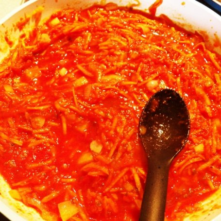 Krok 2 - Zapiekanka makaronowa z pomidorami foto