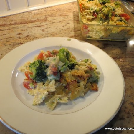 Krok 3 - Zapiekanka makaronowa z warzywami i mozarellą foto