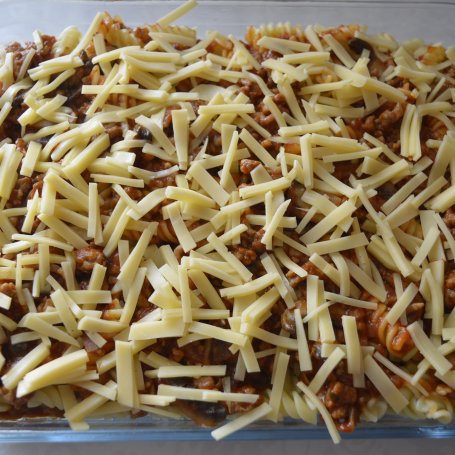 Krok 4 - Zapiekanka makaronowa foto