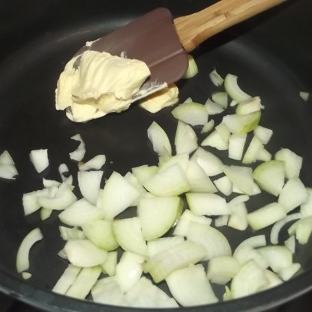 Krok 7 - Zapiekanka pachnąca lasem z makaronem i selerem foto