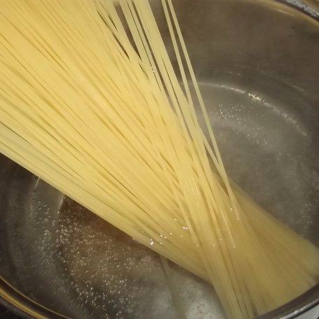 Krok 9 - Zapiekanka pachnąca lasem z makaronem i selerem foto