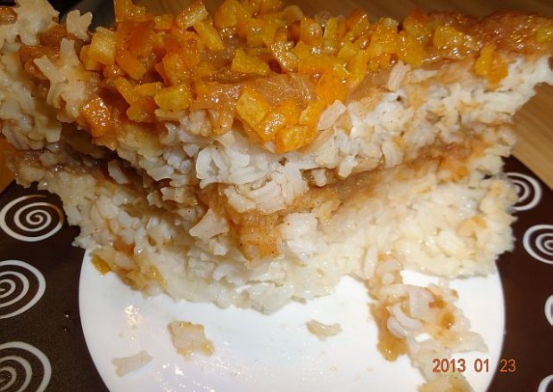 Fotografia przedstawiająca Zapiekanka ryżowa z kaszą manną
