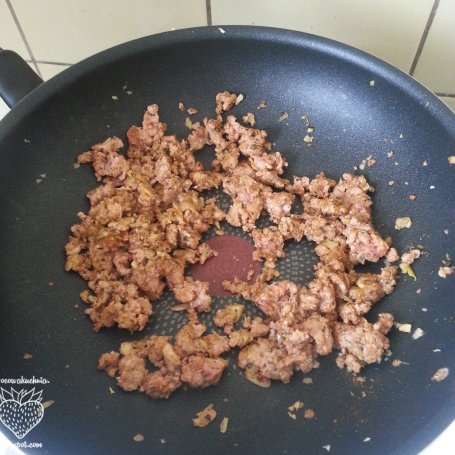 Krok 2 - Zapiekanka ryżowa z mięsem mielonym i mieszanką warzyw foto