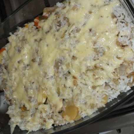 Krok 4 - Zapiekanka ryżowo - drobiowa z warzywami foto