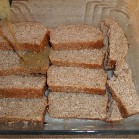 Krok 4 - Zapiekanka z chlebem  foto