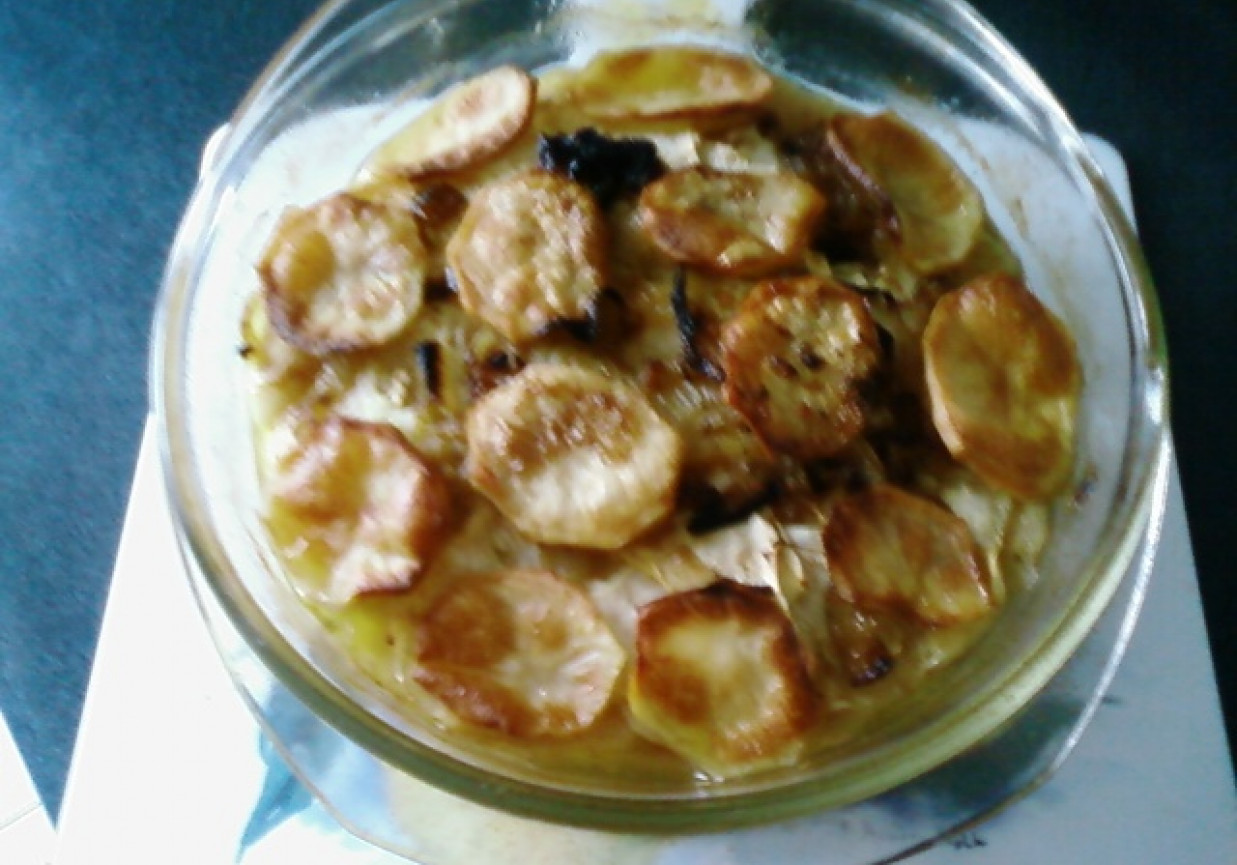 Zapiekanka z cukinią. foto