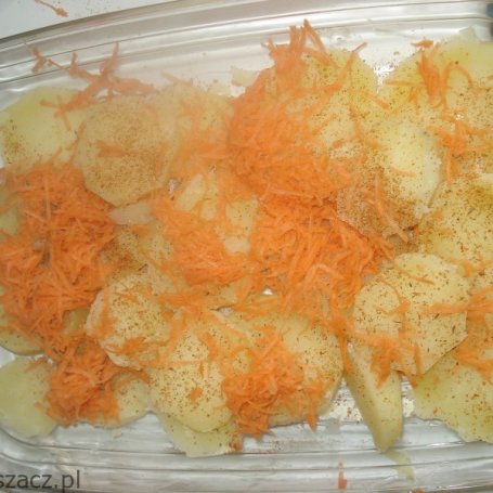 Krok 3 - Zapiekanka z czerwonymi ziemniakami i mięsem mielonym foto