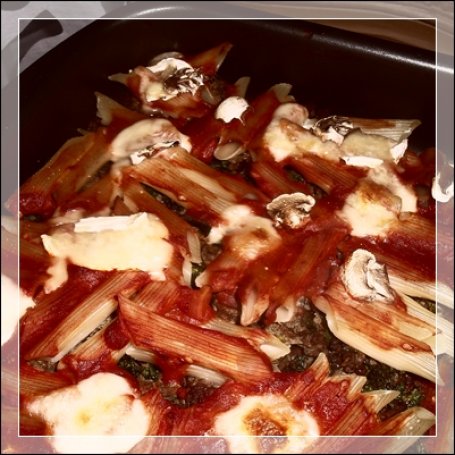 Krok 7 - Zapiekanka z jarmużu, mozzarelli i sera pleśniowego foto