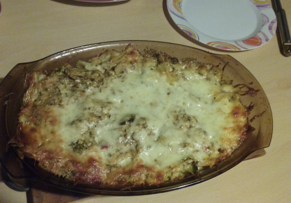 Zapiekanka z kurczakiem i mozzarellą foto