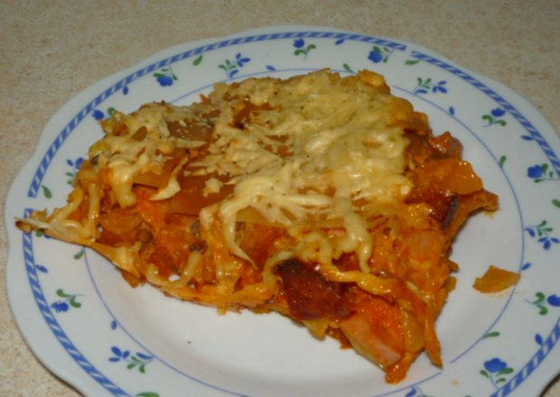 Fotografia przedstawiająca Zapiekanka z makaronem lasagne