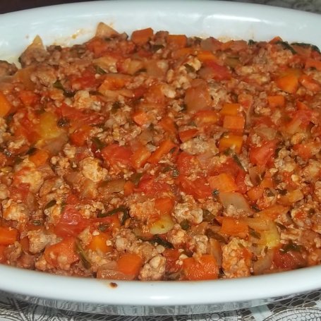 Krok 7 - Zapiekanka z mielonym i ziemniakami na kapuście pekińskiej foto